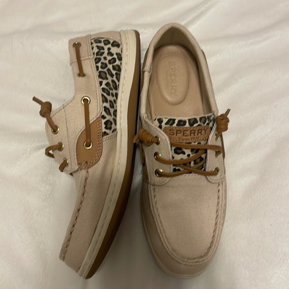 SPERRY leopard print boat shoes